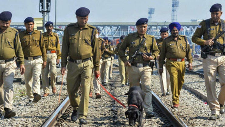 railway protection force,railway protection force hires over 10500 jawans,hiring jawan,biggest recruitment drive,news