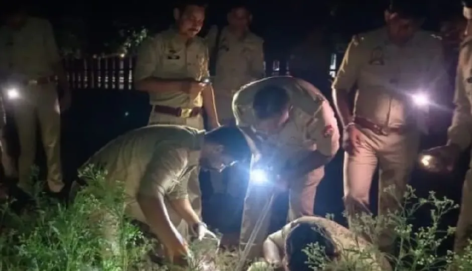 कानपुर रेल ट्रैक पर सिलेंडर विस्फोट से मचा हड़कंप, टला बड़ा बड़ा हादसा