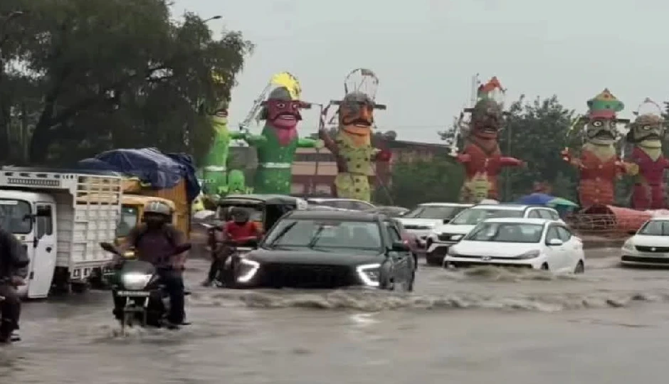 राजस्थान के जयपुर और अन्य जिलों में भारी बारिश, अलर्ट जारी, दशहरे की तैयारियों पर फिरा पानी