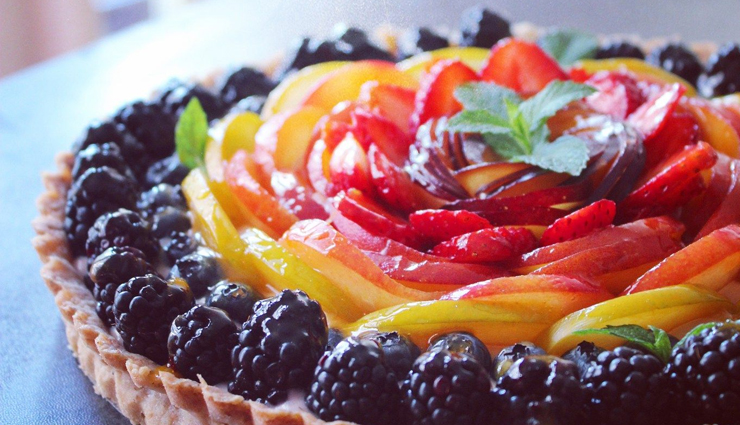 rainbow fruit tart,rainbow fruit tart recipe,hunger struck,food,easy recipes