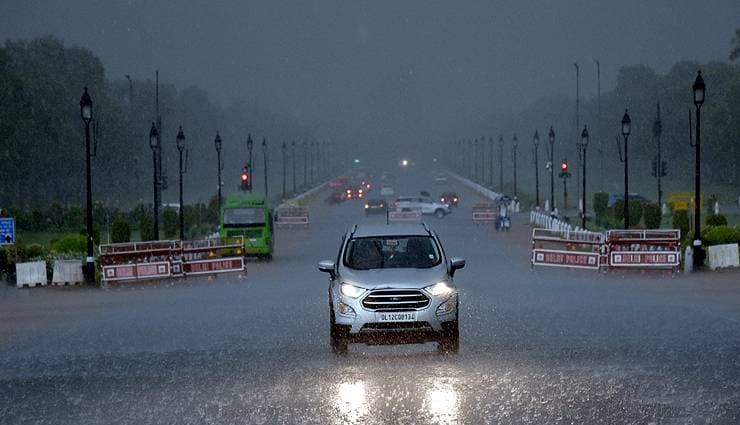 मौसम ने अचानक ली करवट, हिमाचल और कश्मीर में गिरी बर्फ; कई राज्यों में दोबारा ठंड का हुआ एहसास  