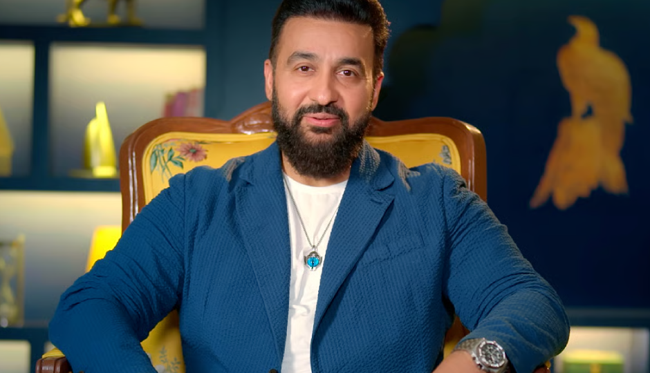 karishma sharma,actress karishma sharma,karishma train,karishma injured,ragini mms,Shilpa Shetty,raj kundra,shilpa raj,60 crore fraud case