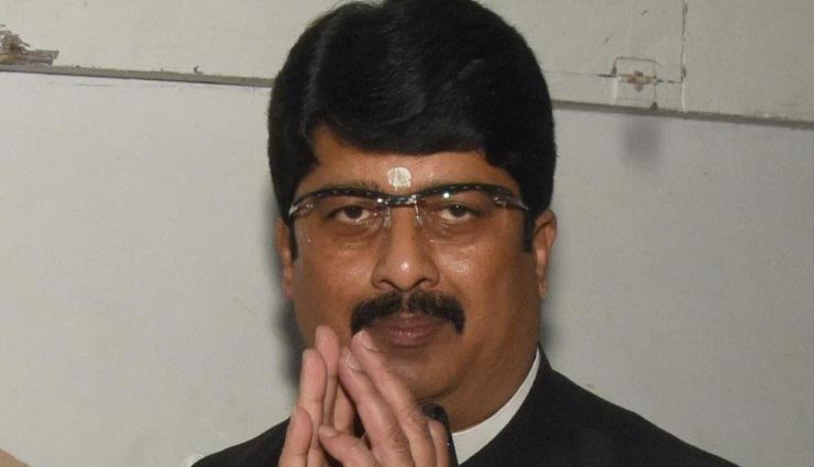 नवरात्रि पर कर सकते है राजा भैया नई पार्टी की घोषणा, एससी-एसटी एक्ट को बनाएंगे सियासी मुद्दा