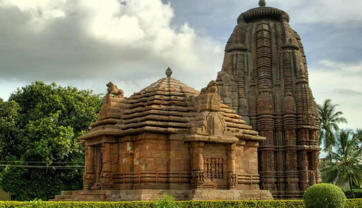 bhubaneswar,amazing destinations in bhubaneswar,bhubaneswar tourist places,bhubaneswar tourism,holidays in bhubaneswar,travel,travel guide,travel tips