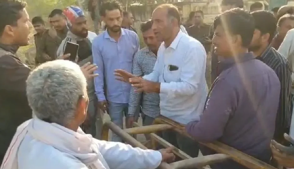 राजस्थान के मुंडावर में दरिंदगी, युवती से दुष्कर्म के बाद गला रेतकर हत्या, आक्रोशित ग्रामीणों ने किया चक्का जाम