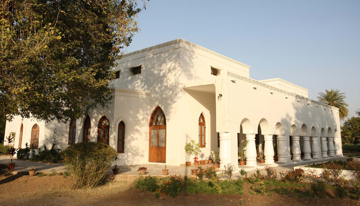 ramathra fort,rohet garh,mihir gar,rawla narlai,devi garh,shahpura bagh,manvar desert camp,chhatra sagar,samode palace,ranvas,off beat hotels,off beat hotels in rajasthan,hotels in rajasthan,rajasthan