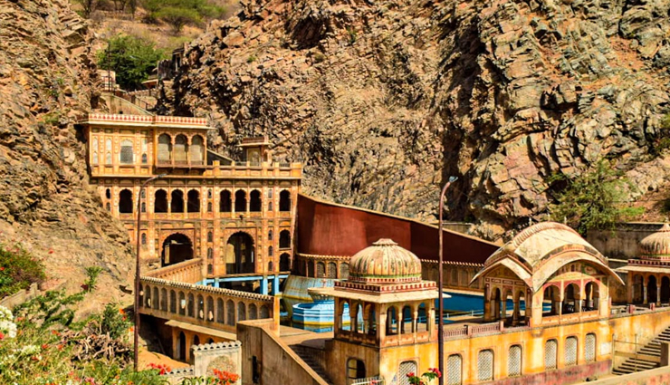 temples to visit in rajasthan,rajasthan,birla mandir,brahma temple,parshuram mahadev temple,dilwara jain temples,ranakpur jain temple,galtaji temple