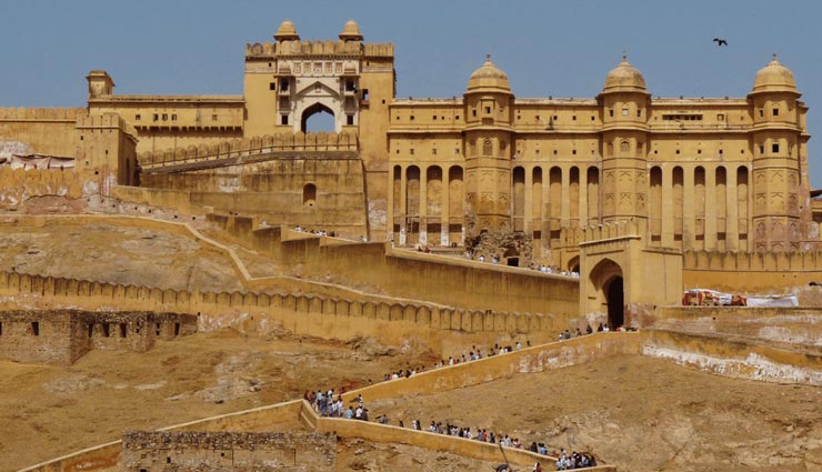 राजस्थान देता है बरसात के दिनों में अलग ही सुकून, जल्द बनाए यहाँ घूमने का प्लान