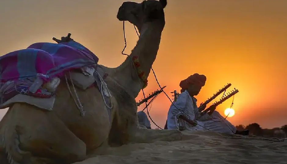 राजस्थान में सर्दी ने दिखाए तेवर, तापमान में गिरावट, इन शहरों में पड़ेगी कड़क ठंड राजस्थान में सर्दी ने दिखाए तेवर, तापमान में गिरावट, इन शहरों में पड़ेगी कड़क ठंड