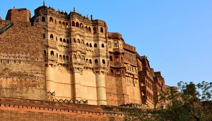 the architecture of these 8 forts of rajasthan wins everyones heart must visit them,holiday,travel,tourism