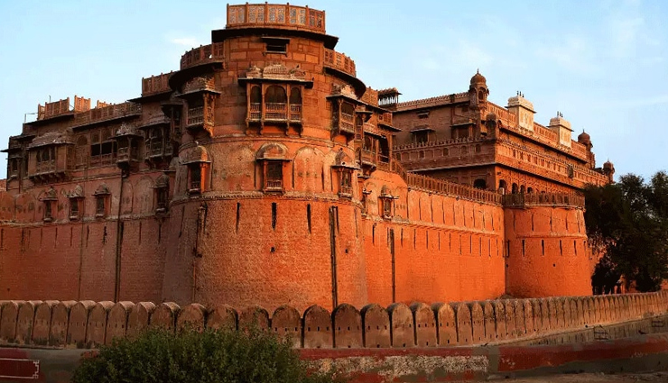 the architecture of these 8 forts of rajasthan wins everyones heart must visit them,holiday,travel,tourism