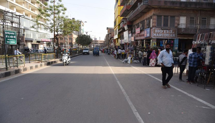 these markets of rajasthan are popular all over the country you will get a lot of traditional things,holiday,travel,tourism