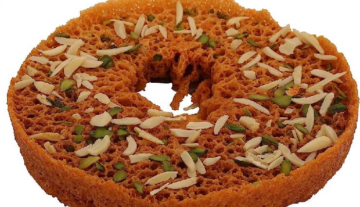 पूरे देश में छाया है राजस्थानी घेवर का स्वाद, आईए यहां जानें इसे कैसे किया जाता है तैयार #Recipe