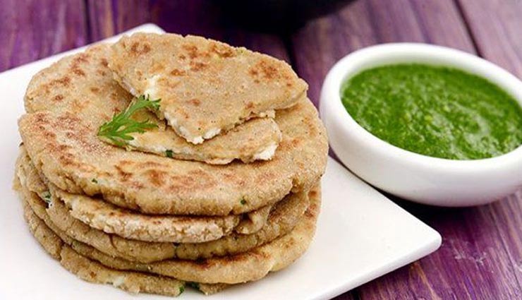 Navratri 2019- Rajgira Paneer Paratha is Perfect for Fasting Days