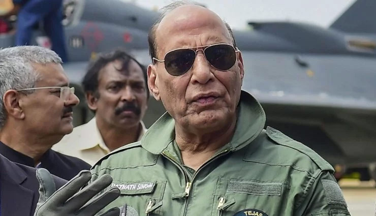 lca tejas,lca tejas mk2,lca tejas mk2 specifications,lca tejas photos,rajnath singh lca tejas pictures,rajnath singh tejas photos,rajnath singh news in hindi,news,news in hindi