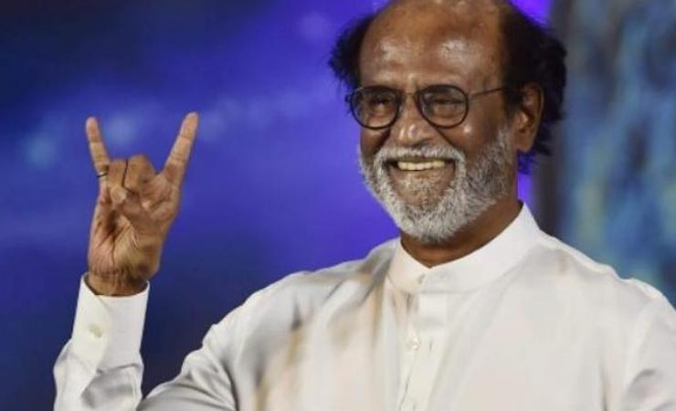 chiranjeevi,chiranjeevi advises rajinikanth and kamal hassan,rajinikanth,kamal haasan,entertainment news