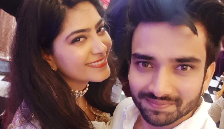karan johar,filmmaker karan johar,web series show time,emraan hashmi,naseeruddin shah,mouni roy,rajshri rani,gaurav mukesh jain,rajshri gaurav