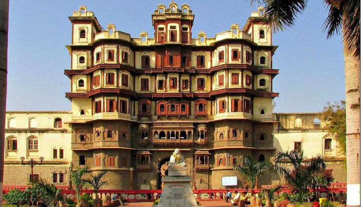 indore,madhya pradesh,famous places in indore,indore travel,indore travel guide,travel tips in hindi