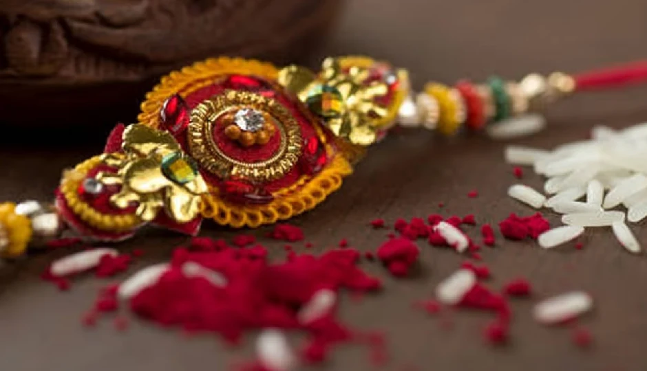 रक्षाबंधन 2025: अभिजित मुहूर्त से लेकर पूरे दिन के शुभ समय तक, जानें कब और कैसे बांधें राखी
