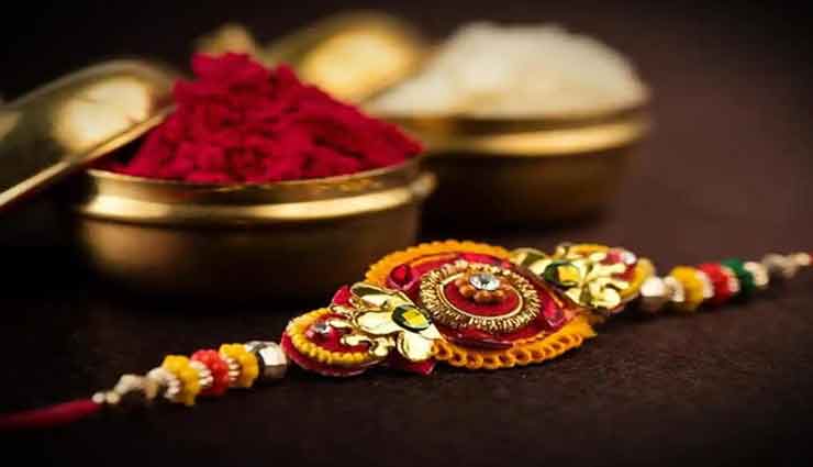 शास्त्रों के अनुसार करें भाई के लिए राखी का चुनाव, जानें कौनसी रहेगी शुभ फलदायी astrology tips,astrology tips in hindi,raksha bandhan,rakhi 2021