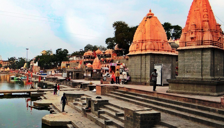 ujjain spiritual destinations,mahakaleshwar jyotirlinga temple,kaal bhairav mandir ujjain,bhartrihari caves ujjain,maharshi sandipani ashram,gopal mandir ujjain,ram mandir ghat ujjain,ujjain tourist attractions,places to explore in ujjain,ujjain pilgrimage sites