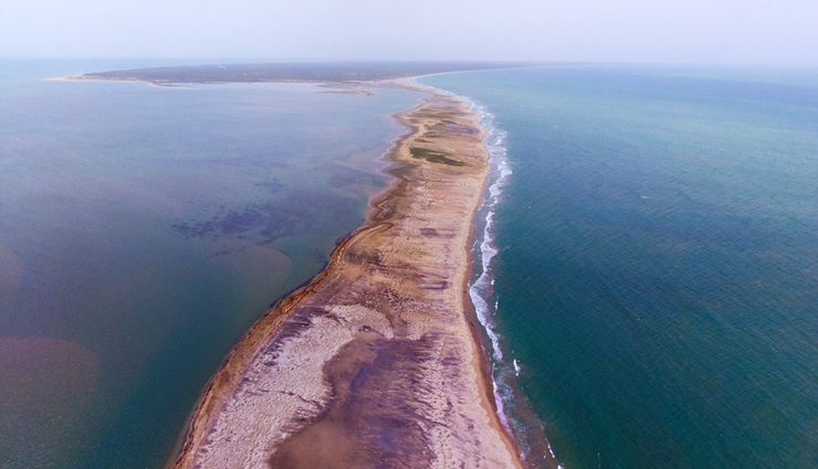 ram setu in rameshwaram,about ram setu in rameshwaram,rameshwaram island of tamil nadu,travel,holidays