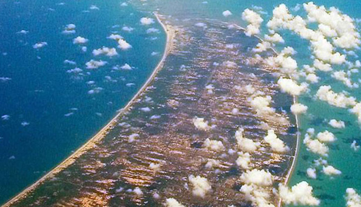 geological wonders of india,wonders of india,rama setu,pillar rocks,peninsular gneiss,pillow lava stones,natural arch