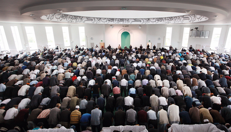 5 traditions followed during ramadan,how ramadan is celebrated,islamic festival,islam