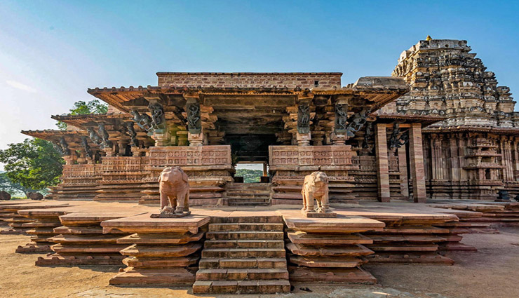 10 popular temples in telangana,famous temples in telangana,must-visit temples telangana,pilgrimage sites in telangana,alampur jogulamba temple history,saleshwaram lingayya swamy temple cave,padmakshi temple warangal,chaya someswara swamy temple mystery,raja rajeshwara temple vemulawada,kondagattu anjaneya swamy temple,sangameshwar temple somasila,ramappa temple architecture,keesaragutta temple hyderabad,bhadrakali temple warangal