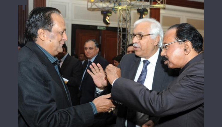 5 things that made ramesh chand agarwal a tycoon,ramesh chand agarwal,dainik group,dainik bhaskar,newspaper