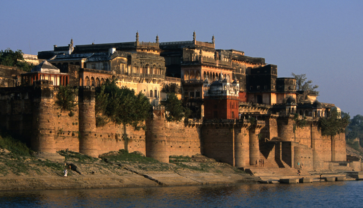 varanasi,varanasi tourism,tourist places in varanasi,holidays,india tourism,travel