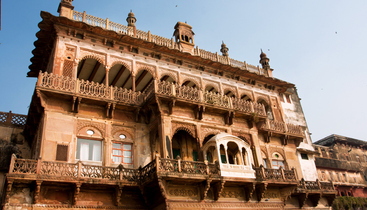 varanasi,tourist places in varanasi,varanasi travel,varanasi tourism,holidays,travel tips,india tourism