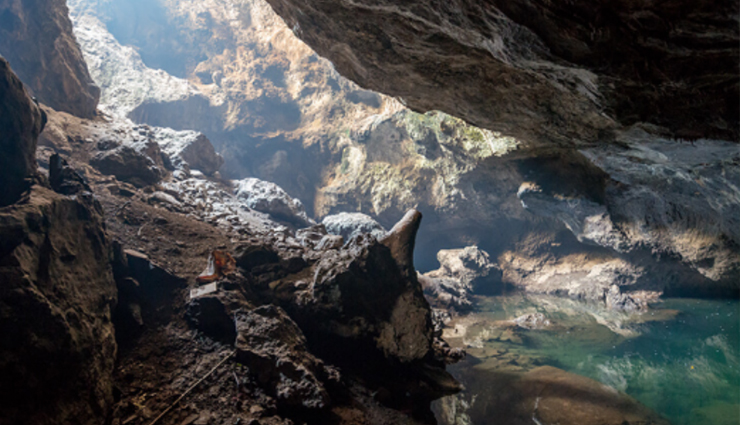 banswara city palace,rajasthan heritage,historic architecture,mahi dam,banswara water reservoir,scenic lake view,talwara fort,historical forts,banswara heritage,chheench waterfalls,scenic beauty,nature retreat,diablab lake,banswara lakes,bird watching,raj mandir,historical monument,architecture
    kagdi pick-up weir,banswara water weir,irrigation structure,madareshwar temple,hindu temples,religious tourism,ram kund,banswara holy pond,pilgrimage site,bhim kund,banswara bathing ghats,religious rituals