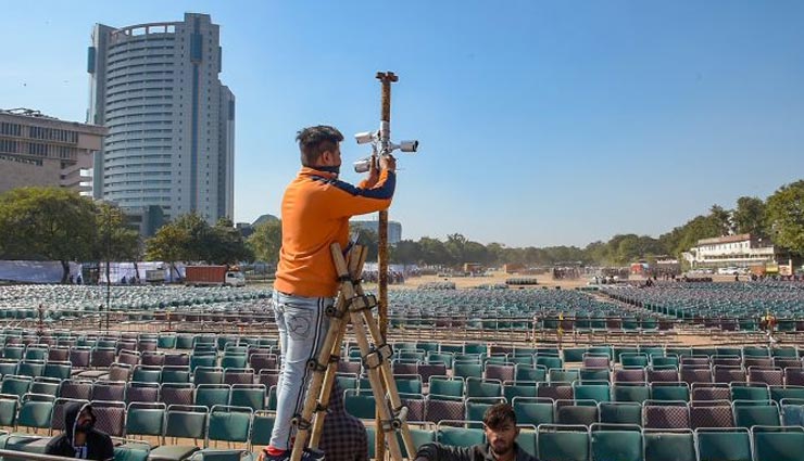 arvind kejriwal,ramlila maidan,oath taking ceremony,sunday,delhi news,arvind kejriwal news,news