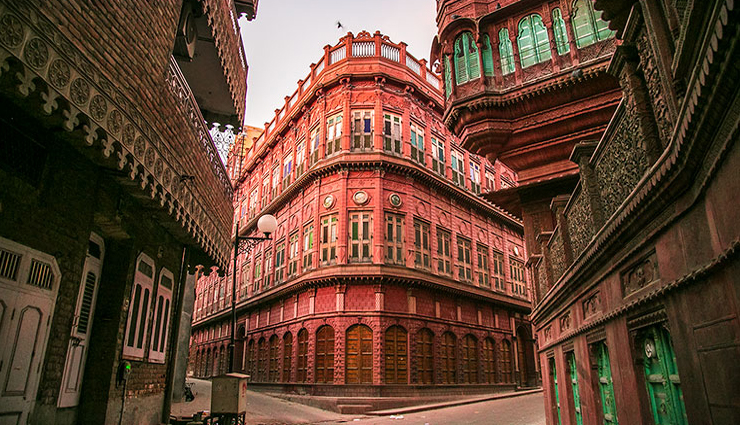 royal places in bikaner,bikaner tourist attractions,best royal places in bikaner,historical sites in bikaner,must-visit places in bikaner,famous palaces in bikaner,junagarh fort bikaner,lalgarh palace bikaner,gajner palace bikaner,karni mata temple,bhandasar jain temple,heritage sites in bikaner,cultural landmarks in bikaner,bikaner travel guide,things to do in bikaner,hidden gems in bikaner,bikaner sightseeing places,architectural marvels in bikaner,rajasthan royal destinations,top historical places in bikaner