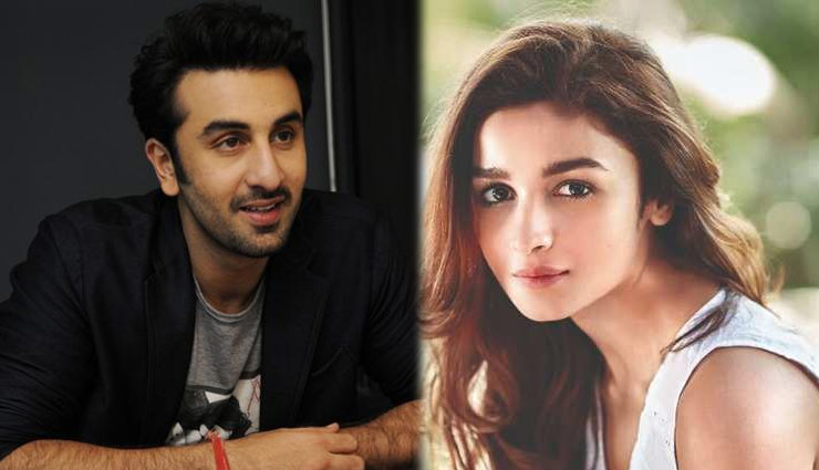 रणबीर कपूर के साथ अपने रिश्ते पर बोली आलिया, ‘नजर ना लगे’