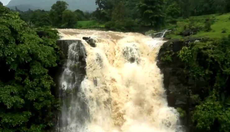 nashik waterfalls,breathtaking waterfalls in nashik,scenic waterfalls near nashik,explore the beauty of nashik waterfalls,best waterfalls in nashik,maharashtra,must-visit waterfalls near nashik,nashik stunning waterfall destinations,nature wonders: waterfalls in nashik,nashik hidden gem: breathtaking waterfalls,discover the beauty of waterfalls in nashik