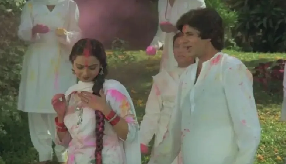 होली का जश्न इस गाने के बिना अधूरा, अमिताभ-जया-रेखा की 1981 की फिल्म आज भी बरकरार रखे हुए है अपना जादू