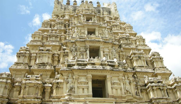 mysore temples,famous temples in mysore,popular temples in mysore,temples to visit in mysore,mysore temple tour,top temples in mysore,must-visit temples in mysore,ancient temples in mysore