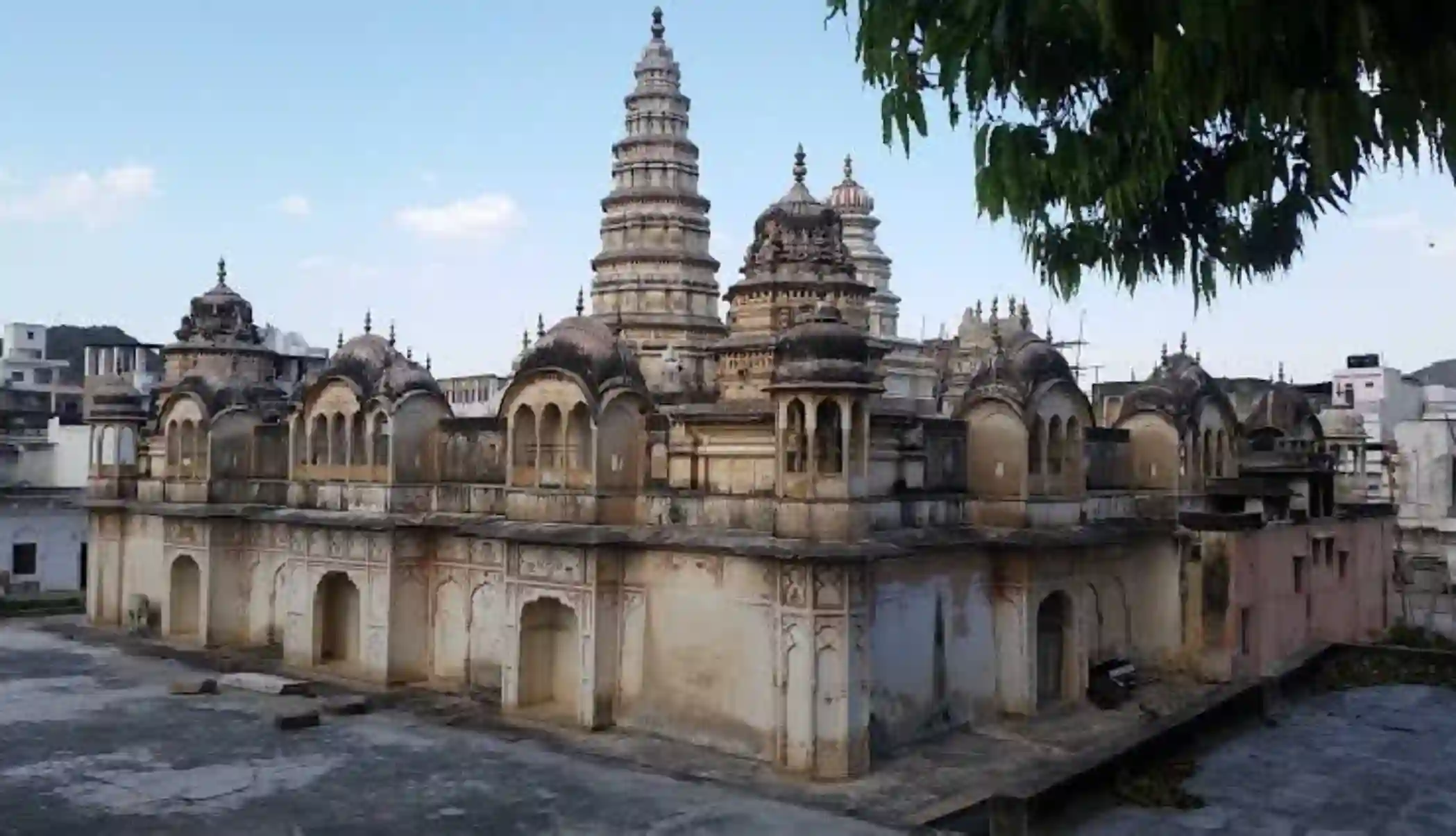 pushkar temples,spiritual places in pushkar,pushkar camel fair,pushkar travel guide,rajasthan temple town,sacred sites in pushkar,top temples in pushkar,pushkar ghats,religious tourism rajasthan,pushkar pilgrimage,famous temples rajasthan,pushkar sightseeing,cultural heritage pushkar,spiritual travel india,devotional places in pushkar