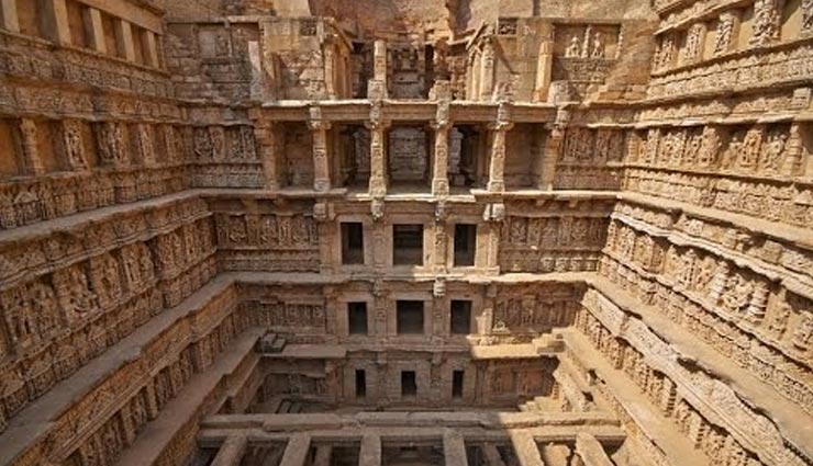 india famous bawri,india tourism,travel,holidays