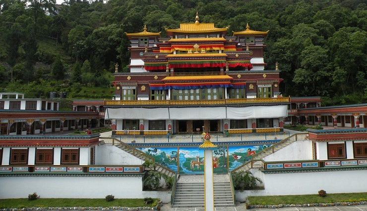 gangtok,tourist places in gangtok,sikkim,beautiful places in gangtok,gangtok travel,gangtok tourism