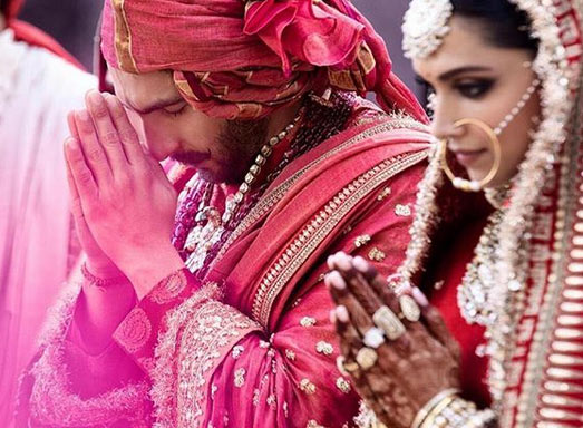 दीपिका पादुकोण, रणवीर सिंह ने शेयर की शादी की नई तस्वीरें, बेंगलुरु में कल रिसेप्शन, देखे bollywood,ranveer singh,deepika padukone,ranveer deepika marriage pics,marriage pics,deepika ranveer marriage photos