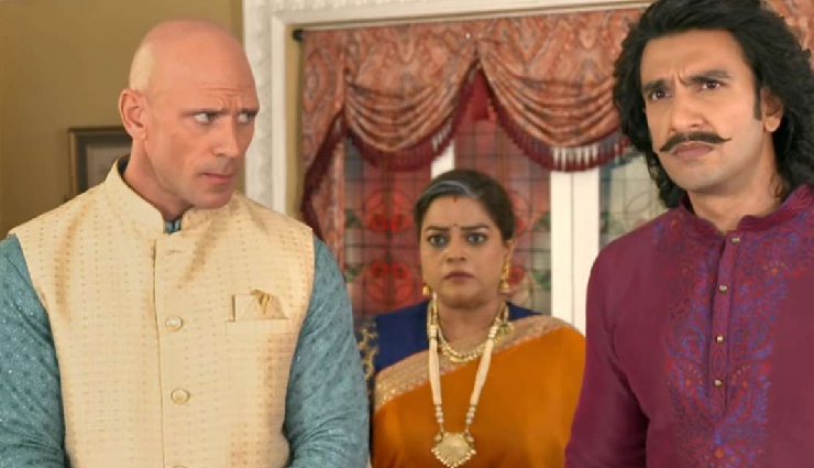 रणवीर सिंह और जॉनी सिन्स के बोल्ड विज्ञापन पर बॉलीवुड स्टार्स ने दी रिएक्शन, भड़कीं यह एक्ट्रेस, बताया अपमानजनक