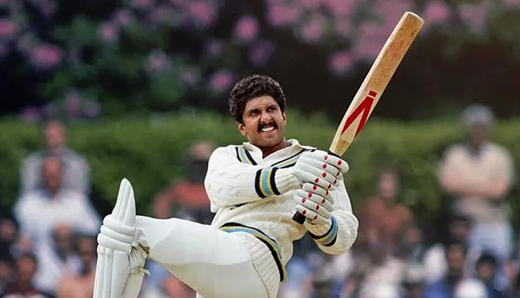 Ranveer Singh Looks Smashing in Kapil Dev's Iconic Natraj Shot in '83