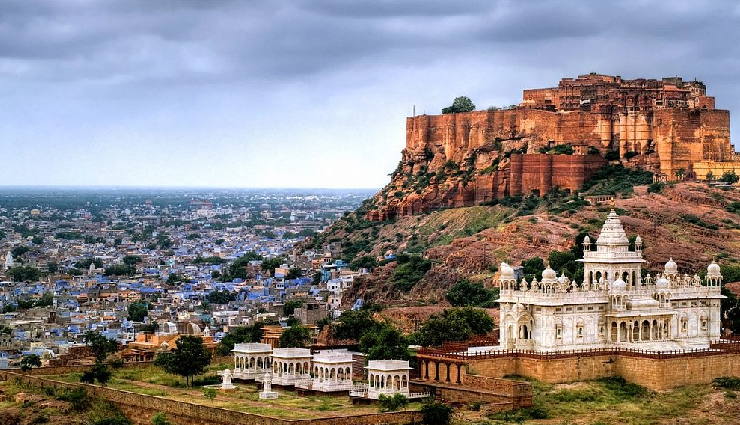 best places in jodhpur to visit,must-visit spots in jodhpur,top attractions in jodhpur,jodhpur sightseeing places,iconic places to explore in jodhpur,historical sites in jodhpur,cultural landmarks in jodhpur,jodhpur tourist attractions,heritage sites in jodhpur,famous places in jodhpur,jodhpur city highlights,best viewpoints in jodhpur,jodhpur forts and palaces,popular spots in jodhpur,jodhpur hidden treasures