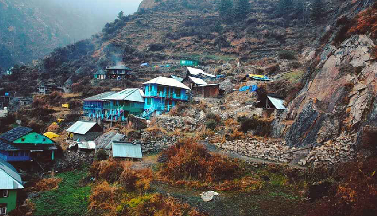 kasol tourist attractions,kheerganga trekking,tosh village himachal pradesh,malana cream culture,rasol trekking destination,manikaran sahib spirituality,chalal parvati river getaway,pulga himachali culture,parvati valley exploration,nature escapes in kasol,hidden gems in himachal pradesh,peaceful retreats in kasol,scenic beauty of kasol,cultural heritage of parvati valley,adventure tourism in himachal pradesh,spiritual sites in kasol,natural hot springs in himachal pradesh,riverside villages near kasol,apple orchards in pulga,traditional himachali architecture