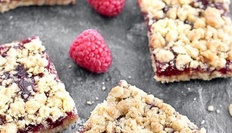 Recipe- Crispy and Delicious Raspberry Bars