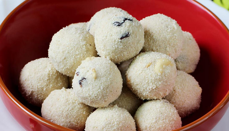 दशहरा स्पेशल : त्योहार पर ले पकवान का मजा, घर पर ही बनाए 'रवा लड्डू' #Recipe