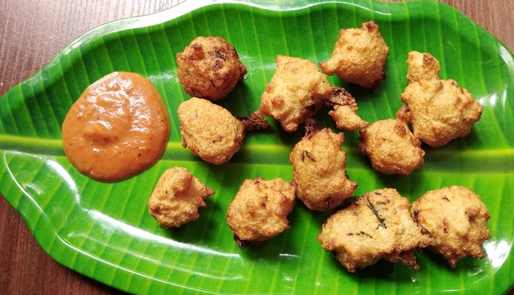 rava pakoda,recipe,snacks recipe,tea time snacks